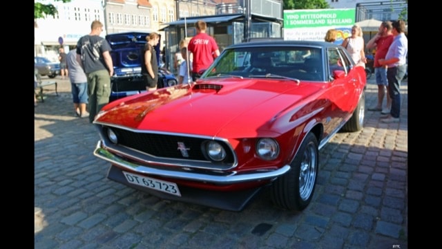 Ford Mustang Grande Coupe full