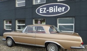 Mercedes-Benz 220-280 (W111) 250 SE full