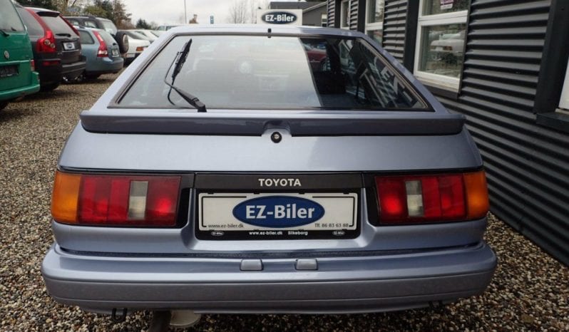 Toyota Corolla 1,6 GT Coupe full