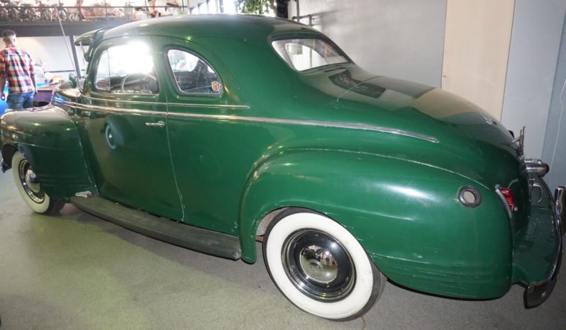 Plymouth Special De Luxe Buisness Coupe full