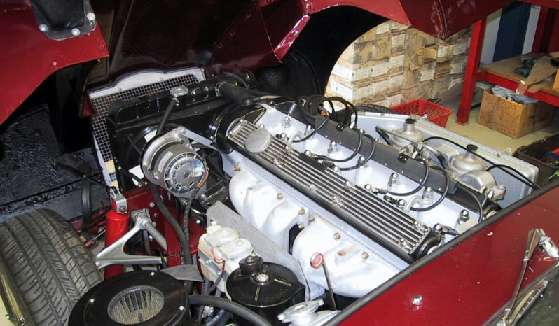 Jaguar E-Type SII FHC full