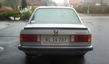 BMW 3-serie E30 320i 150 HK full