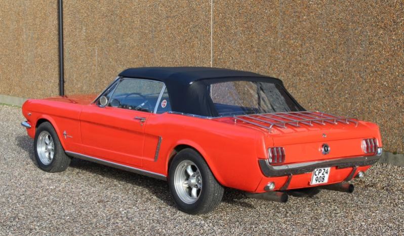 Ford Mustang Cab 1964 1/2 full