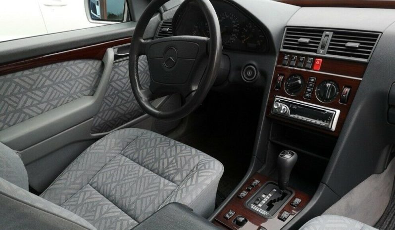 Mercedes-Benz C-Klasse (W220) C280 2,8 Elegance aut full