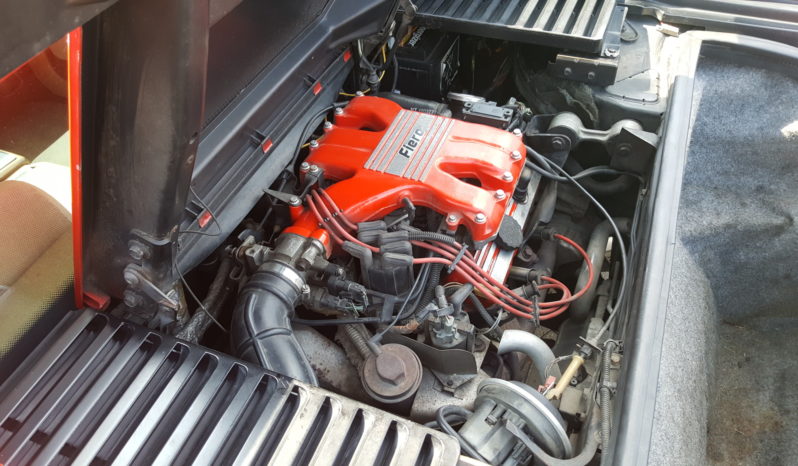 Pontiac Fiero 2,8 GT full