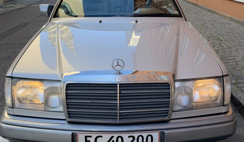 Mercedes-Benz E-Klasse (W124) 300 CE-24V Cabriolet full