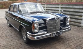 Mercedes-Benz 220-280 (W111) 220 SE
