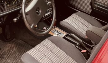 Mercedes-Benz 190 (type 201) 190E 2,6 type 201 SPORTLINE full