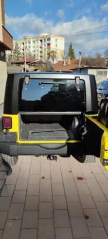 Jeep Wrangler Sahara full