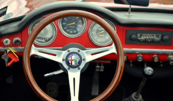 Alfa Romeo Giulia spider full