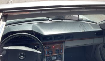 Mercedes-Benz E-Klasse (W124) Stationcar full