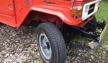 Toyota Landcruiser FJ45 4.2 Pick-Up full