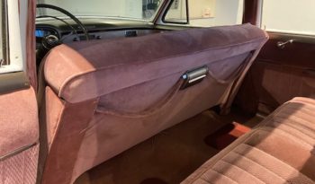 Cadillac Serie 62 4 door full