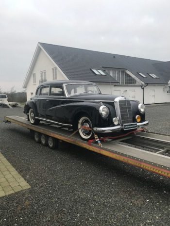 Mercedes-Benz 300 (W186) Adenauer full