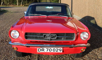 Ford Mustang Cab full