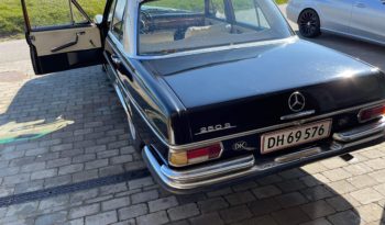 Mercedes-Benz S-Klasse (W108/109) 250s full