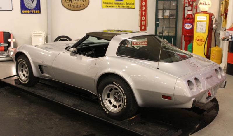 Chevrolet Corvette Taga tag full