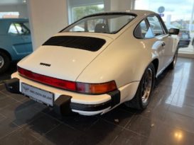 Porsche 911-Serie s full
