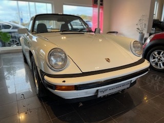 Porsche 911-Serie s full