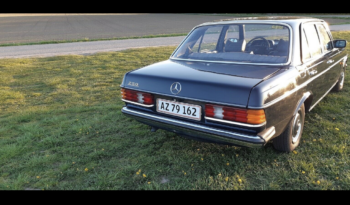 Mercedes-Benz 200-300 (W123) 250 full