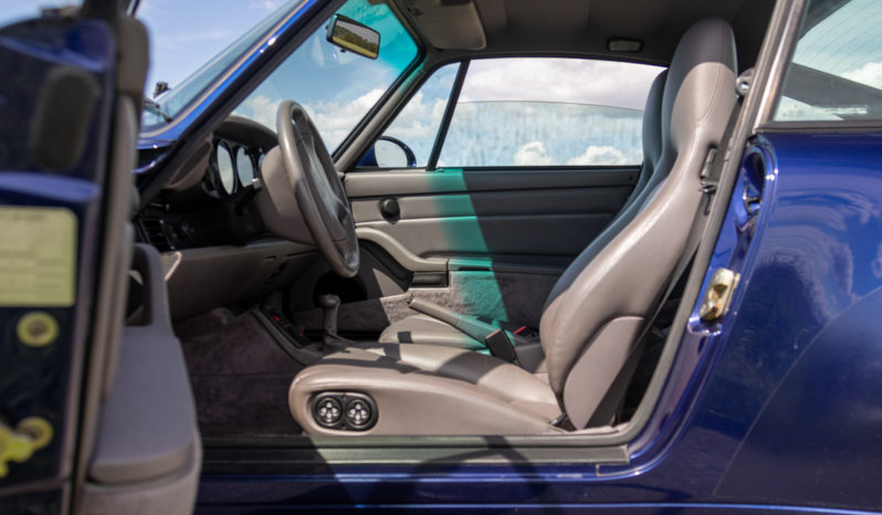 Porsche 911 993 C2 Coupe full