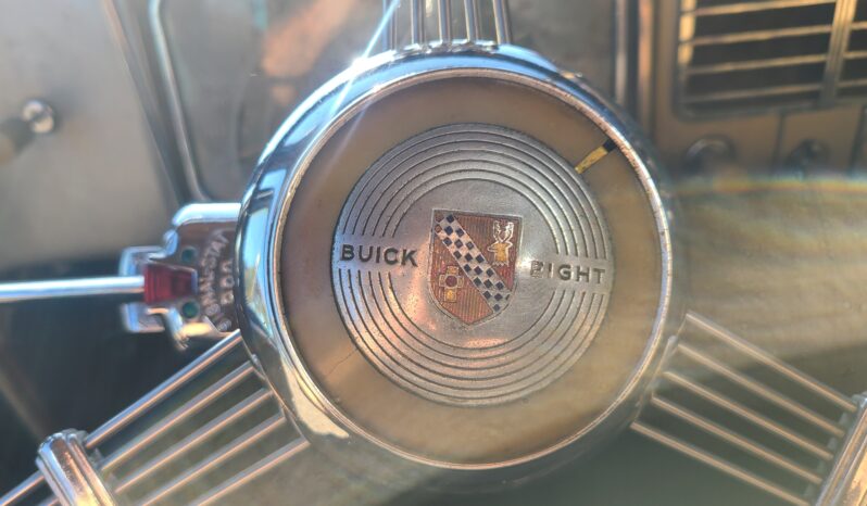 Buick Roadmaster sedan full