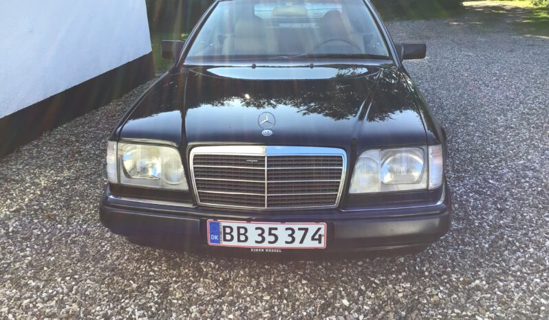 Mercedes-Benz E-Klasse (W124) E220 2,2 Cabriolet full