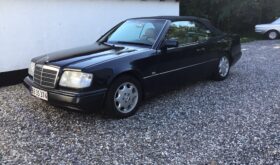 Mercedes-Benz E-Klasse (W124) E220 2,2 Cabriolet