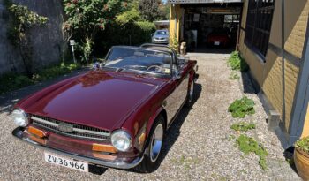 Triumph TR6 cabriolet full