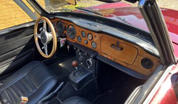 Triumph TR6 cabriolet full