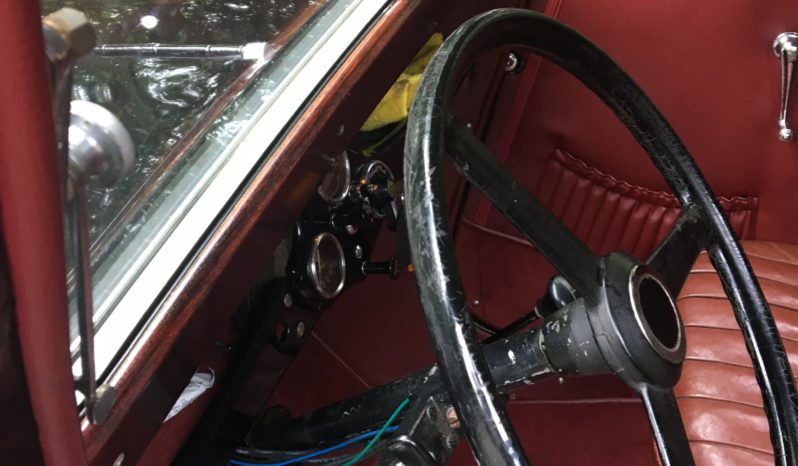 Morris Eight Saloon full