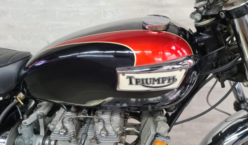 Triumph T150 750 Trident full