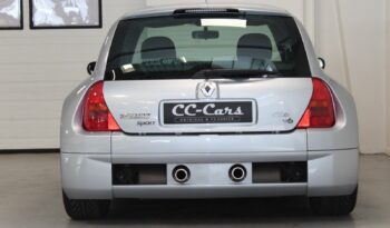 Renault Clio II 3,0 V6 full