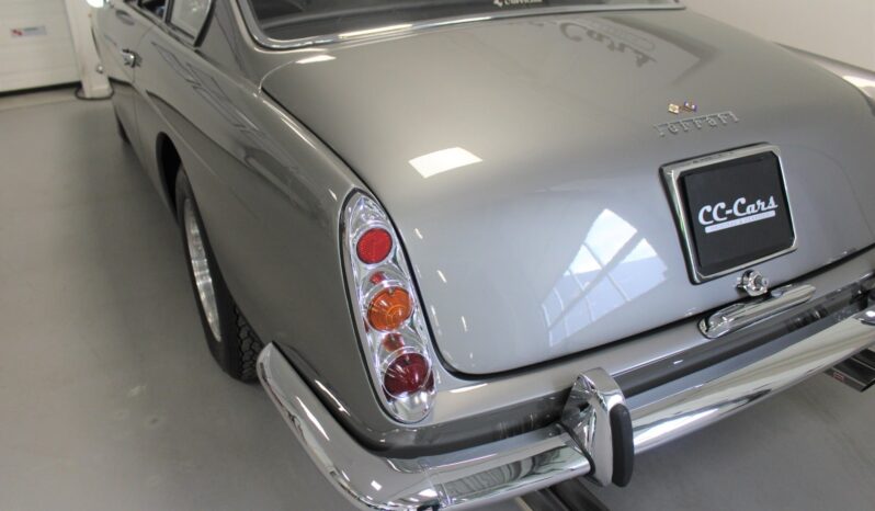 Ferrari 250 GTE 3,0 full