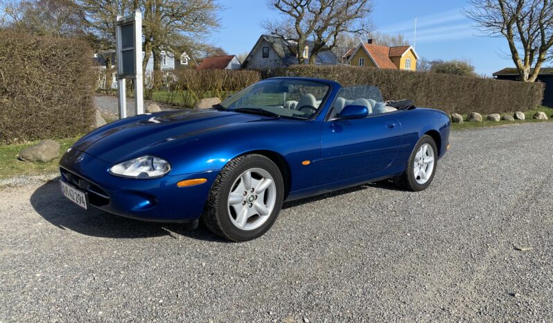 Jaguar XK8 cabriolet full