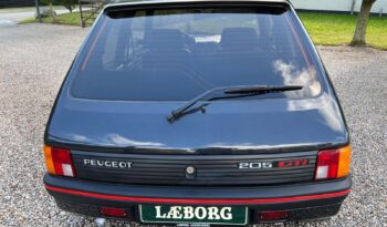 Peugeot 205 1,9 GTi full