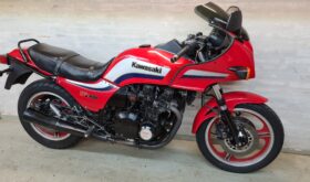 Kawasaki GPZ 1100 UniTrack