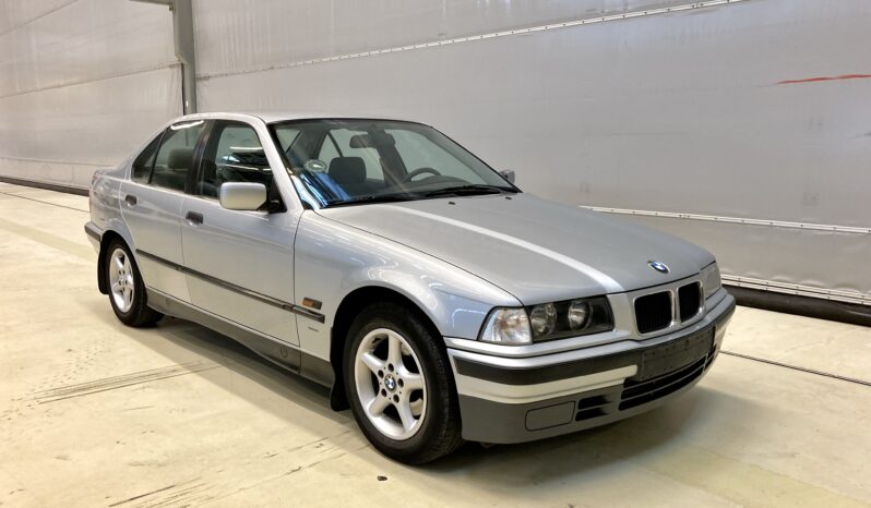 BMW 3-serie E36 318i full