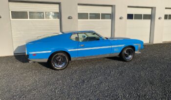 Ford Mustang Fastback Mach 1 full