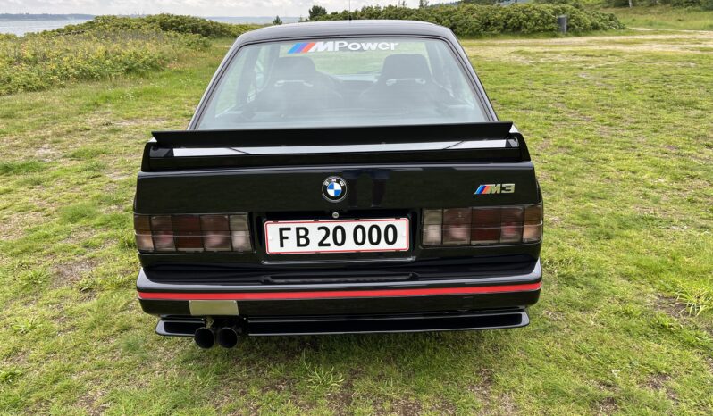 BMW M3 E30 full