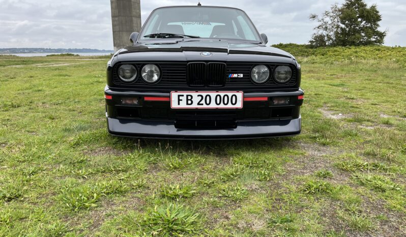 BMW M3 E30 full