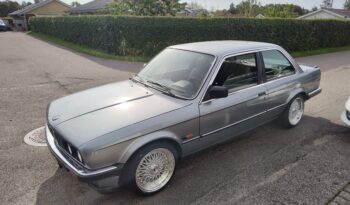 BMW 3-serie E30 320I 2,0 Coupé full