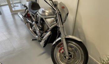 Harley Davidson V-Rod full