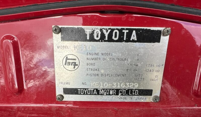 Toyota Corolla 1,1 full