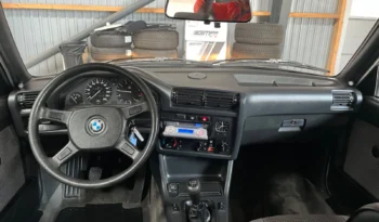 BMW 3-serie E30 320i 6-cyl full