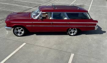 Ford Galaxy wagon full