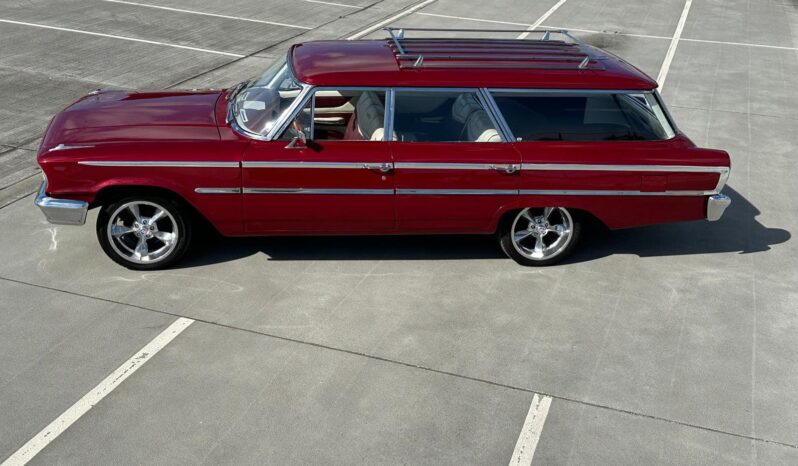 Ford Galaxy wagon full