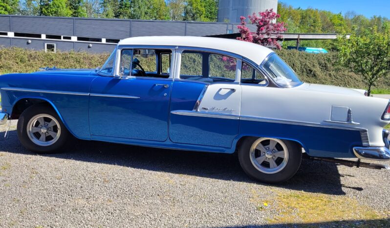 Chevrolet Bel Air 4 door full