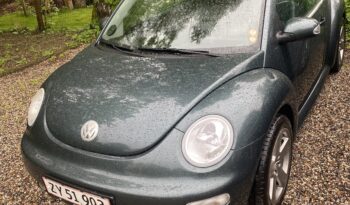 VW Bobbel New Beetle Cabriolet full