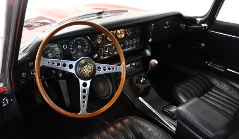 Jaguar E-Type 2,2 Coupe full